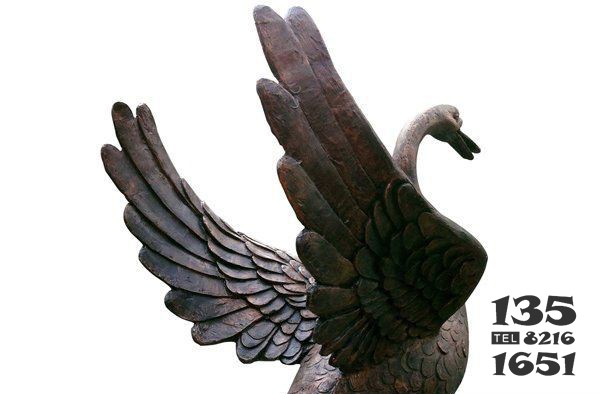 广场天鹅动物铜雕图片