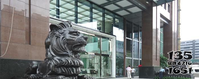 银行门口西洋狮子铜雕图片