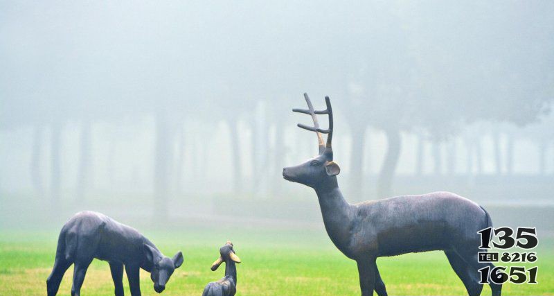 鹿一家动物铜雕图片