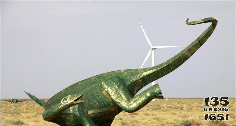 公园奔跑的恐龙动物铜雕图片