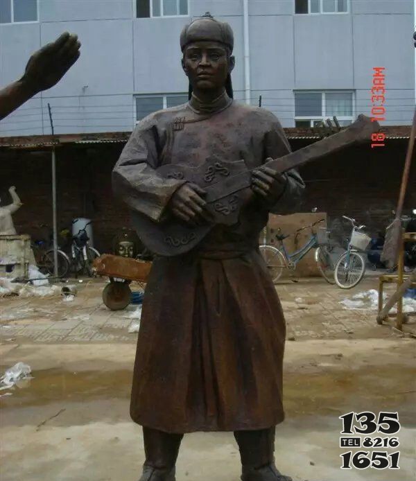 蒙古族演奏公园人物铜雕图片