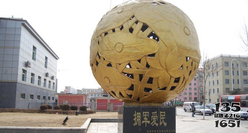 江镇小区拥军景观铜雕图片