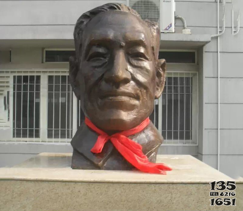 朱宪彝校园名人头像铜雕图片