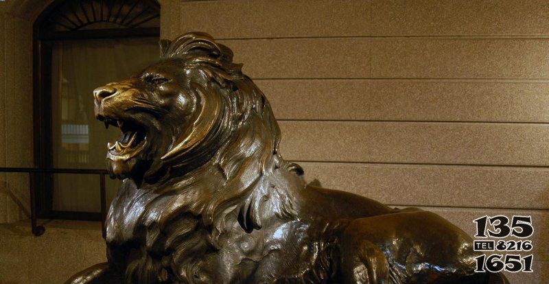西洋狮子银行门口铜雕图片