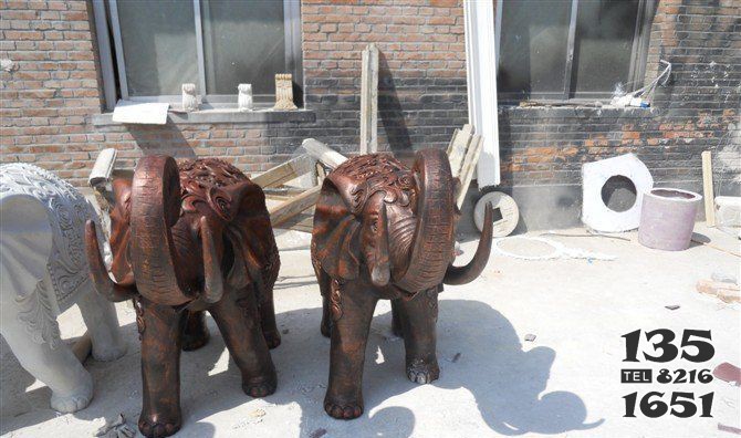 铸铜大象企业动物铜雕图片