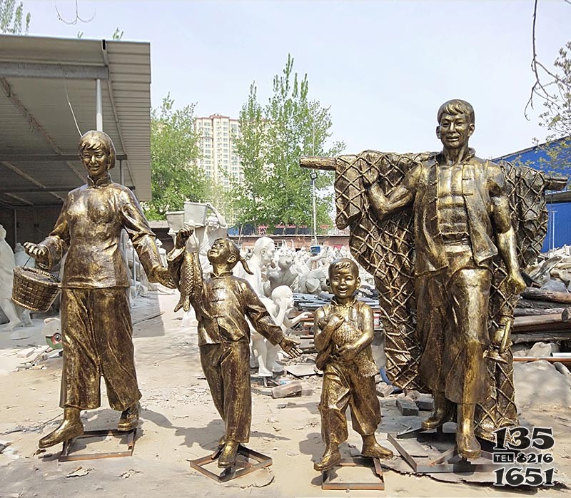 铜雕海边钓鱼渔民雕塑制作厂家图片