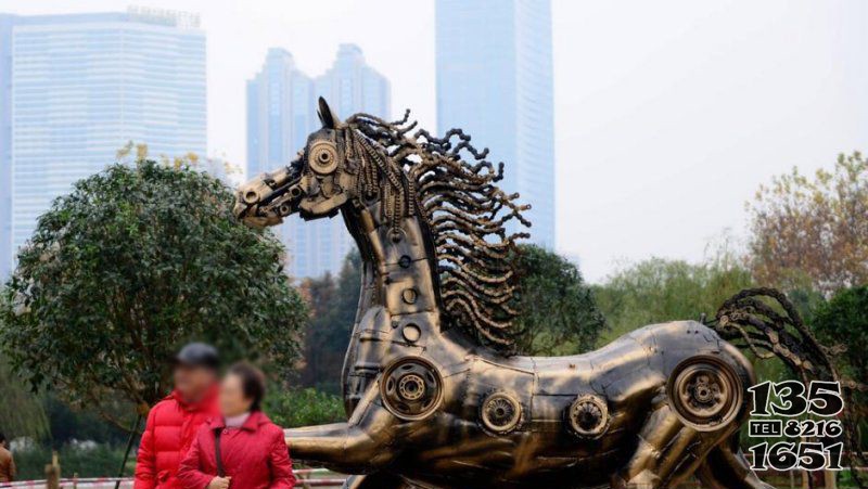 公园抽象机械马动物铜雕图片