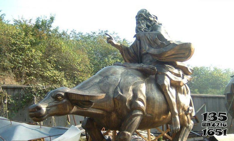 公园老子骑牛景观铜雕图片