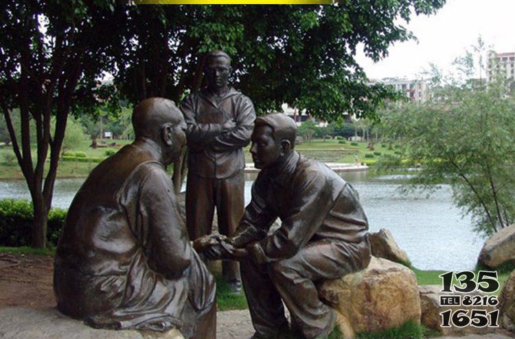 公园谈话人物铜雕图片