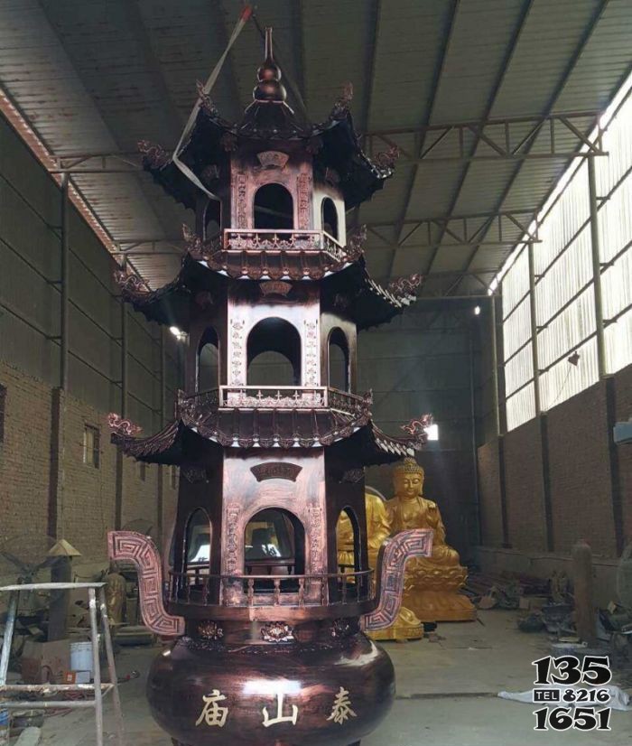寺庙多层香炉铜雕图片