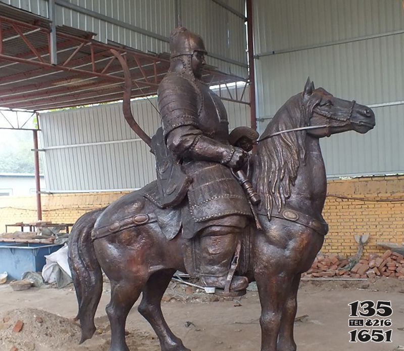 人骑马人物铜雕 图片