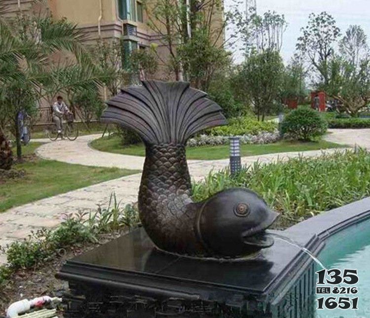 铜雕小区鲤鱼喷泉雕塑摆件图片