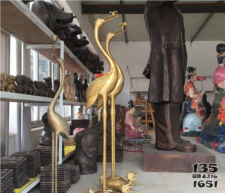 铜雕金属仙鹤动物雕塑图片