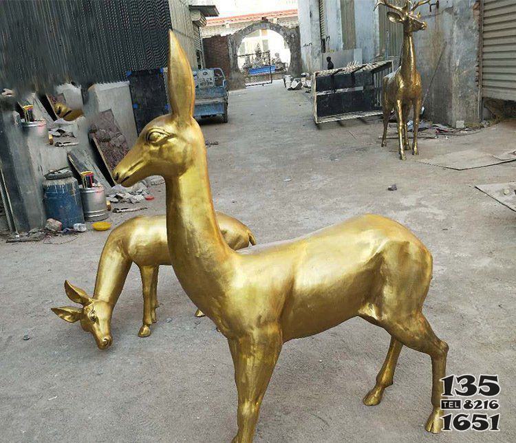 铜雕户外装饰母子鹿雕塑图片