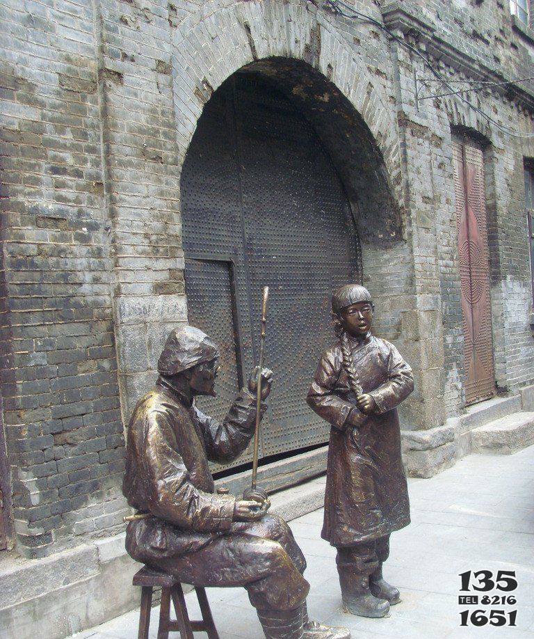 步行街拉二胡唱戏人物铜雕图片