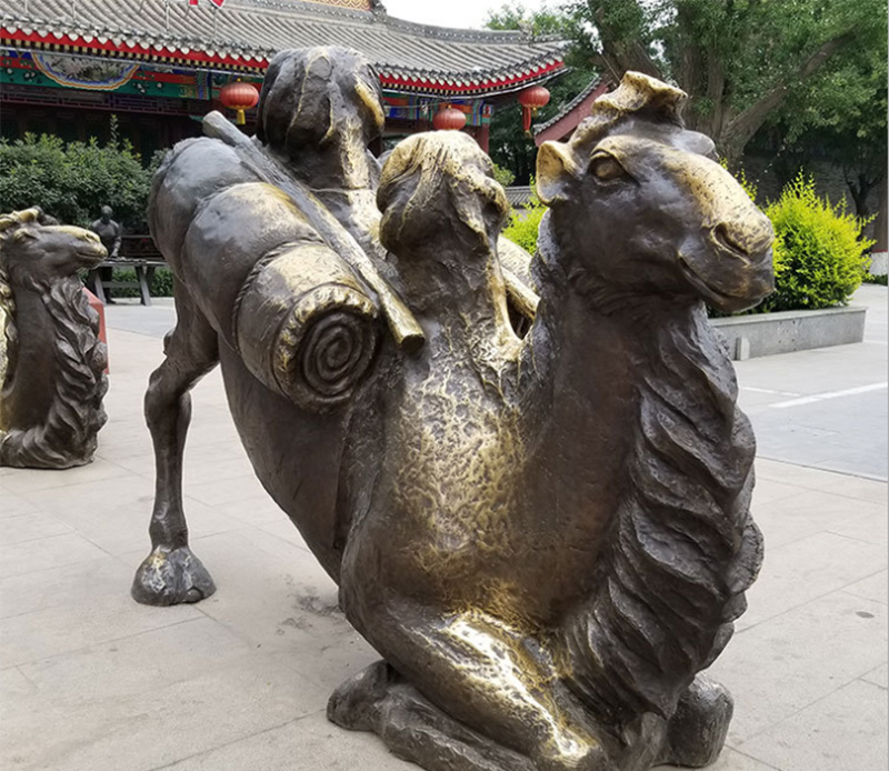 广场铜雕雕骆驼雕塑图片
