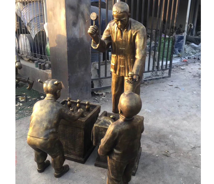 步行街卖玩具的人物小品铜雕图片