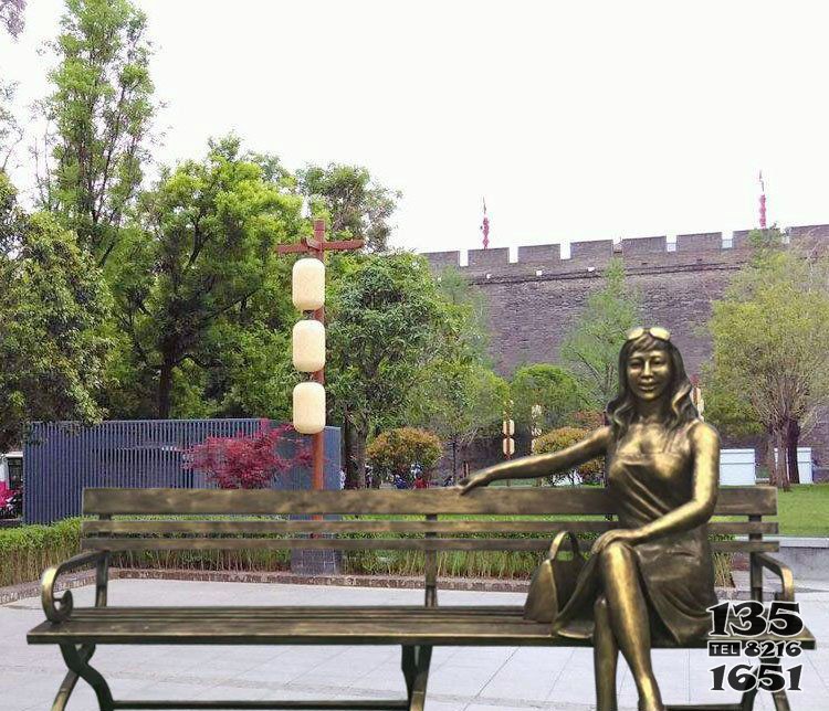 广场铜雕休息人物景观雕塑图片