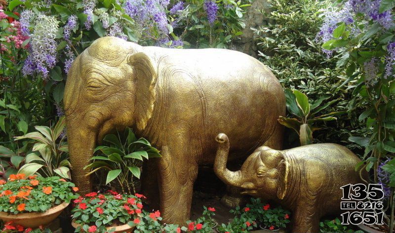 公园母子象动物铜雕图片