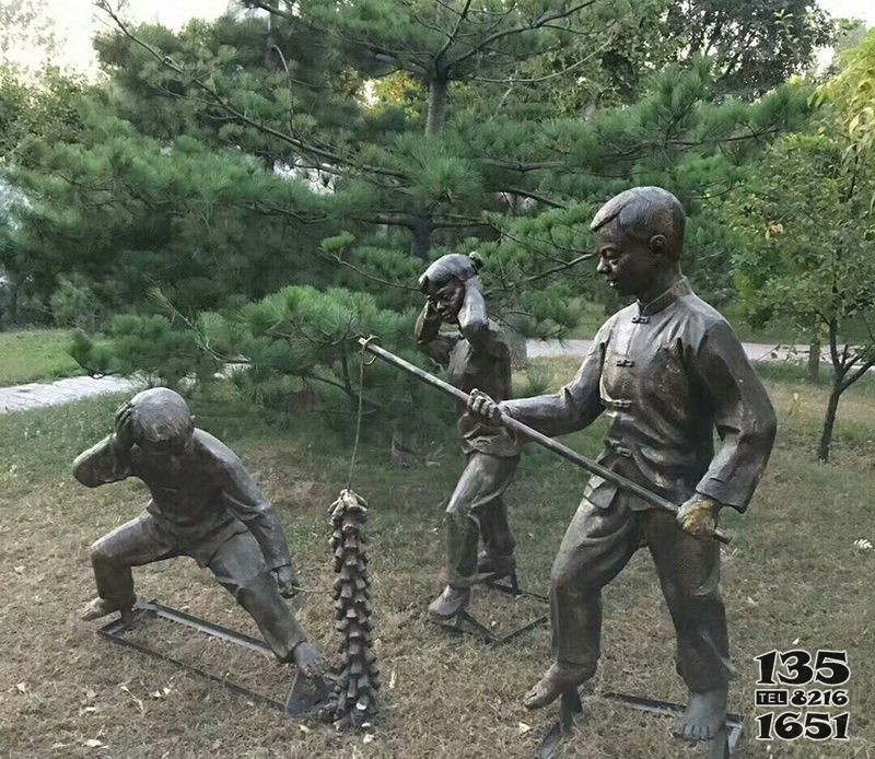 公园放鞭炮的儿童铜雕图片