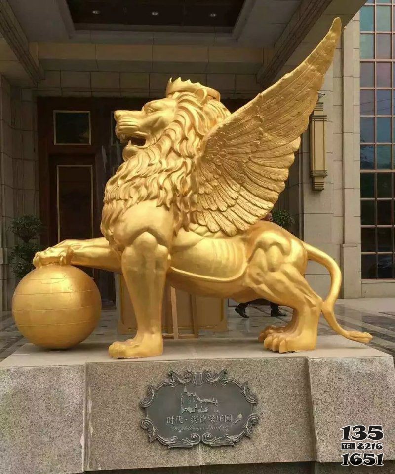 狮子铸铜飞狮铜雕图片