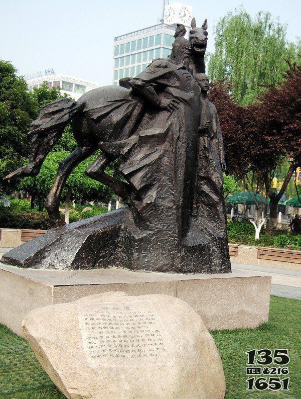 韩世忠古代名人铜雕图片